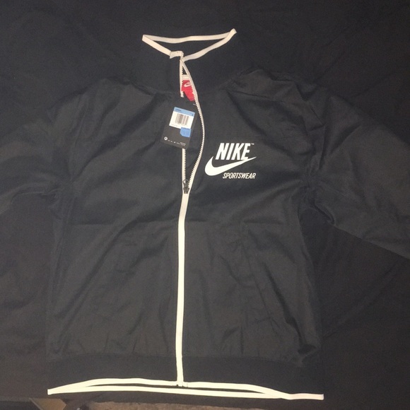 Nike Jackets & Blazers - Nike Wind breaker